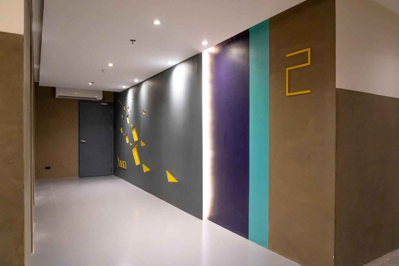 Yello Hotel Cebu Powered By Cocotel Exterior photo